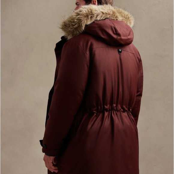 Banana Republic Cima Down Snorkel Parka in Merlot - NWOT - Picture 3 of 5